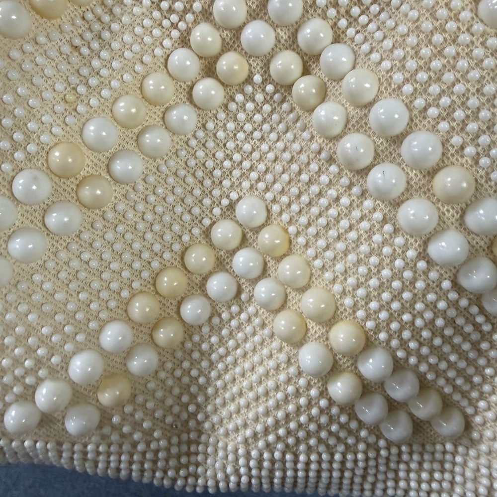 Vintage Beaded Hong Kong Elegant Cream lined Kisslock Handbag - Picture 5 of 14